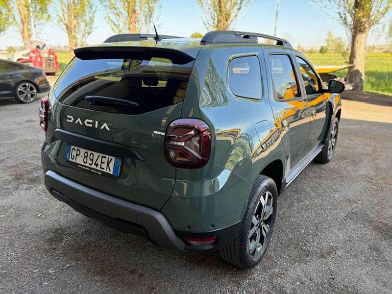 Usata Dacia Duster Prestige 101 CV (74 kW) 2023 Grigio SUV
