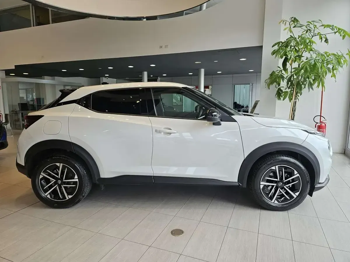 Usata Nissan Juke N-Connecta 114 CV (83 kW) 2024 Bianco SUV