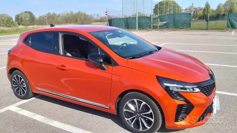 Usata Renault Clio V 2025 Utilitaria