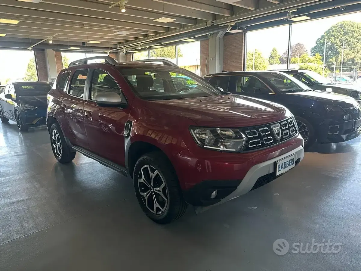 Usata Dacia Duster Prestige 101 CV (74 kW) 2021 Rosso SUV