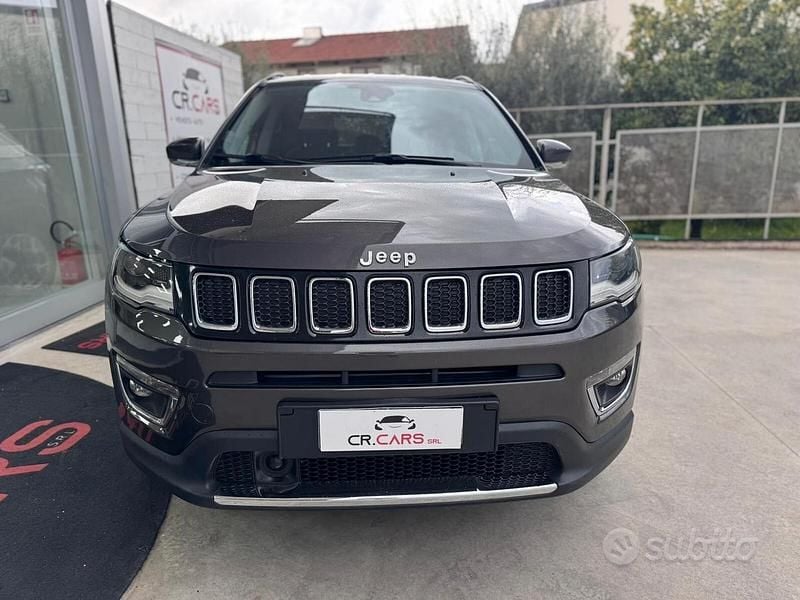 Usata Jeep Compass Limited 140 CV (102 kW) 2020 Grigio SUV
