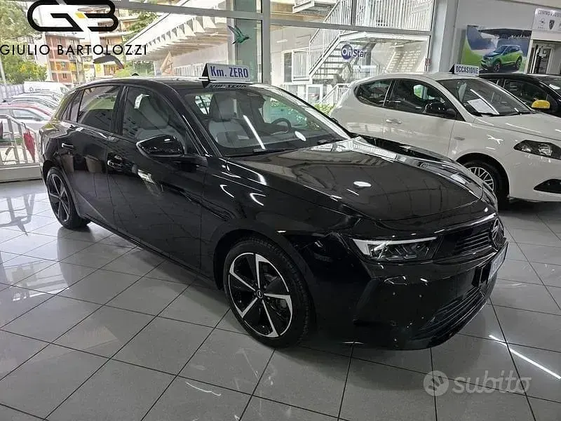 Brugt Opel Astra Business Elegance 130 HK (95 kW) 2024 Sort Hatchback