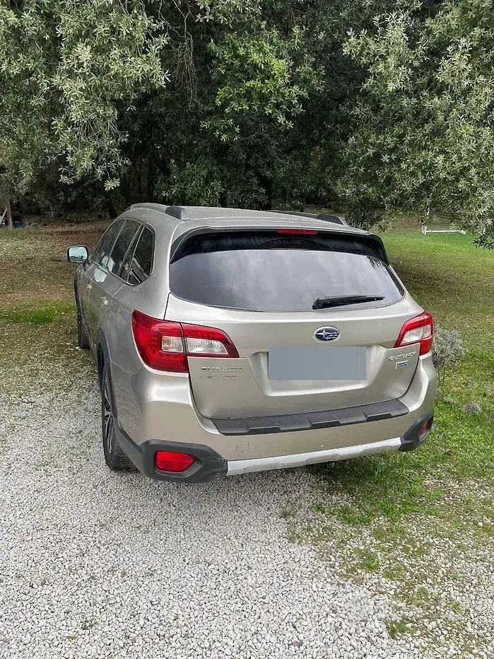 Usata Subaru Outback 150 CV (110 kW) 2015 Station wagon