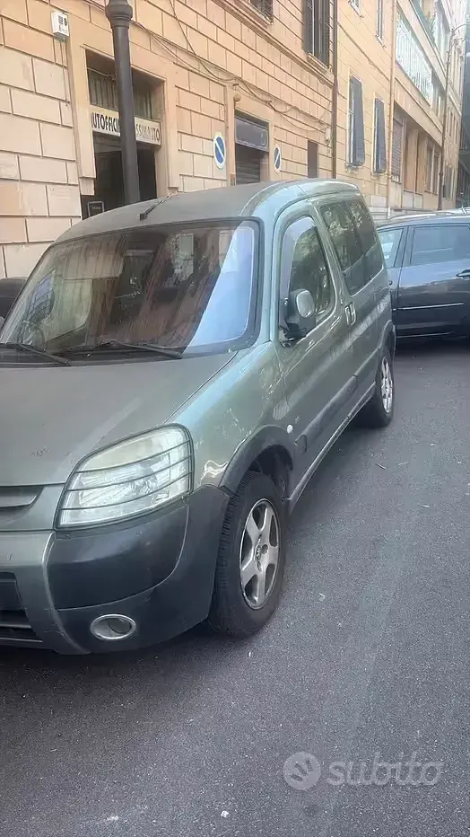 Usata Peugeot Partner 90 CV (66 kW) 2005 Grigio Monovolume