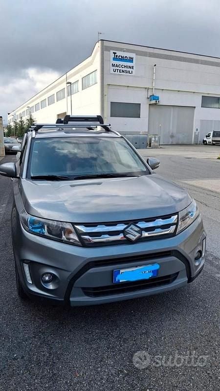 Usata Suzuki Vitara 2018 Grigio SUV