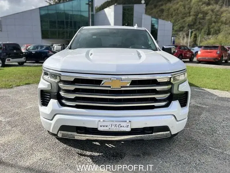 Usata Chevrolet Silverado 420 CV (308 kW) 2023 Bianco SUV