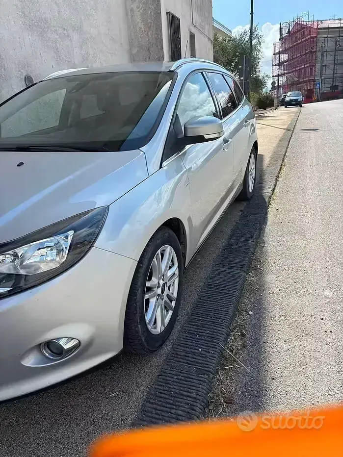 Usata Ford Focus Titanium S 125 CV (91 kW) 2014 Grigio Station wagon
