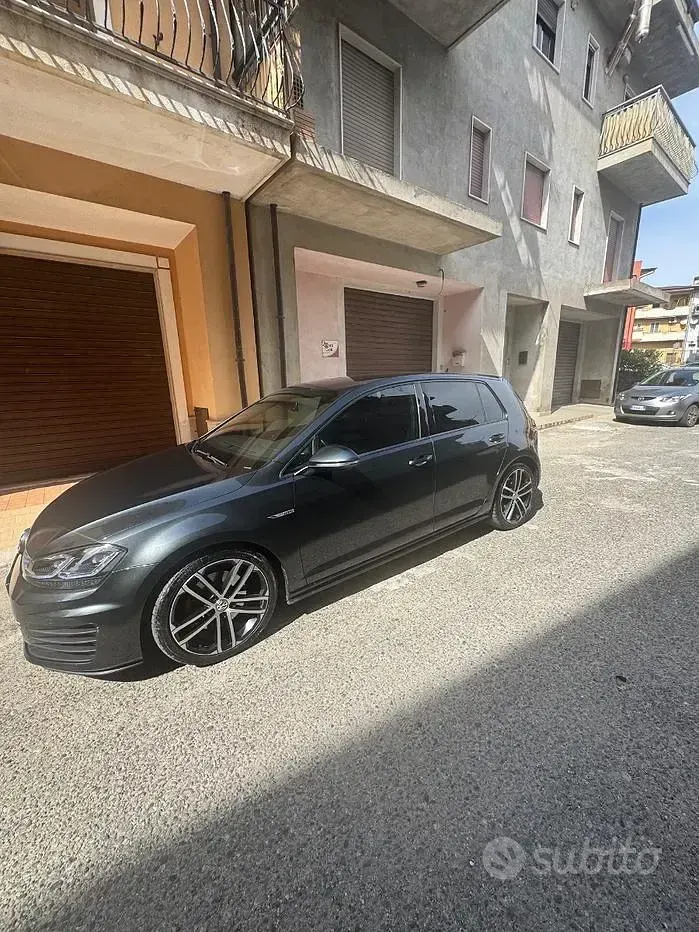 Usata VW Golf VII GTD 184 CV (135 kW) 2016 Utilitaria