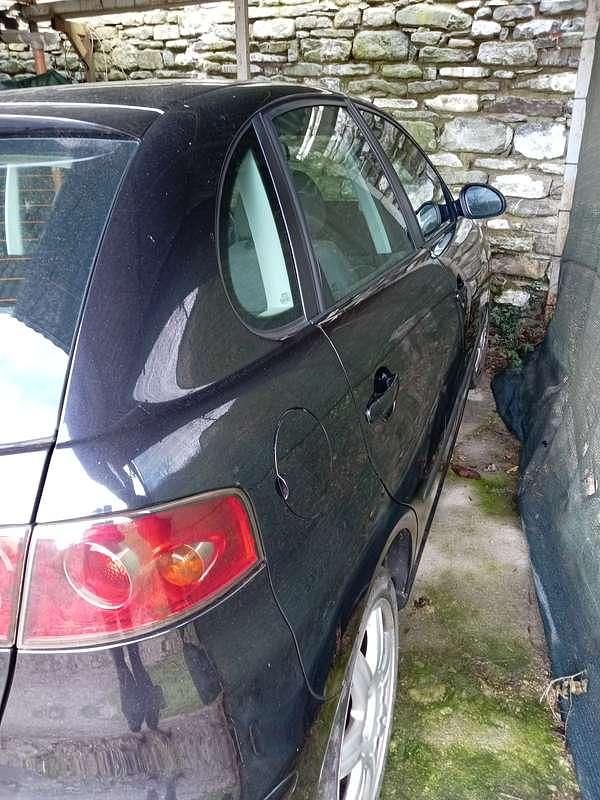 Usata Seat Ibiza 122 CV (89 kW) 2004 Nero Utilitaria