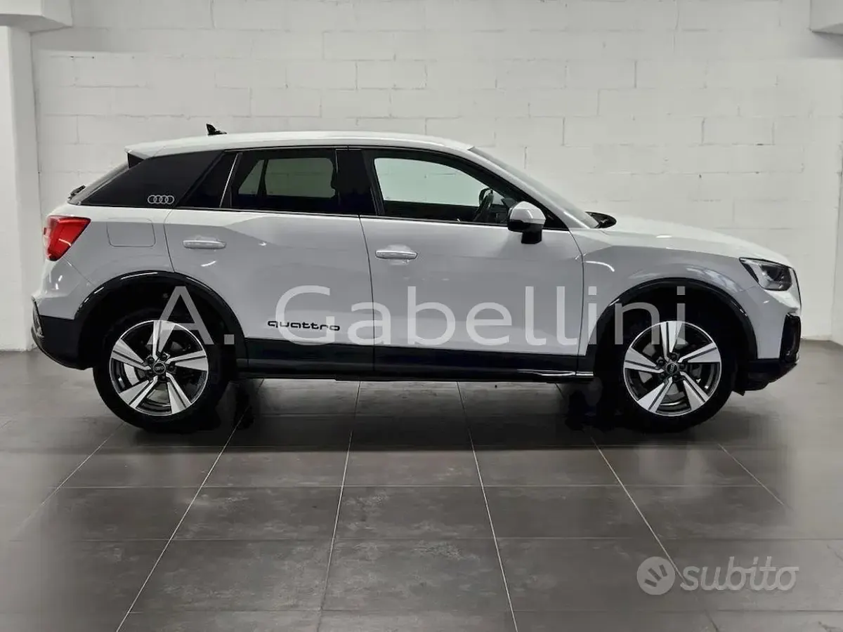 Begagnad Audi Q2 Admired 150 HK (110 kW) 2021 Vit SUV