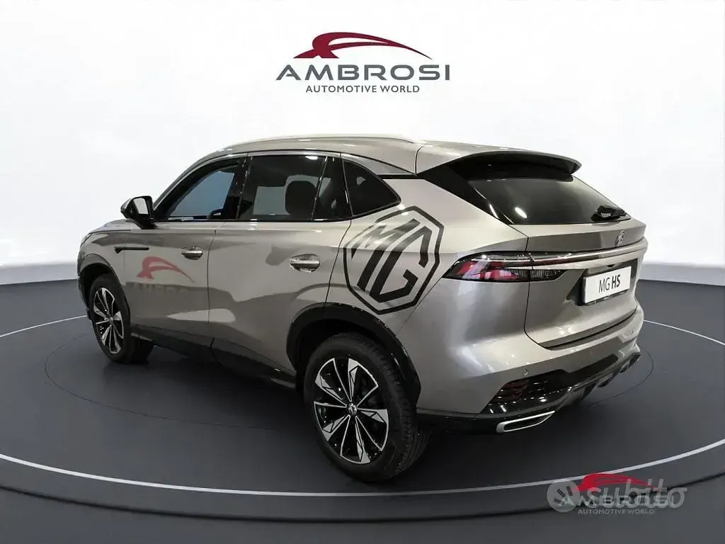 Nuova MG HS Luxury 170 CV (125 kW) 2026 Grigio SUV