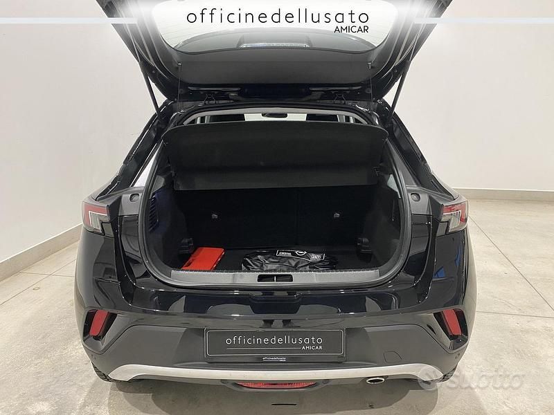 Usata Opel Mokka Elegance 110 CV (80 kW) 2022 Other SUV