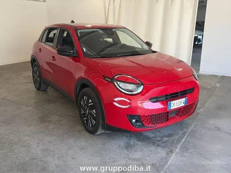 Usata Fiat 600E Red 114 kW (156 CV) 2023 Rosso Berlina