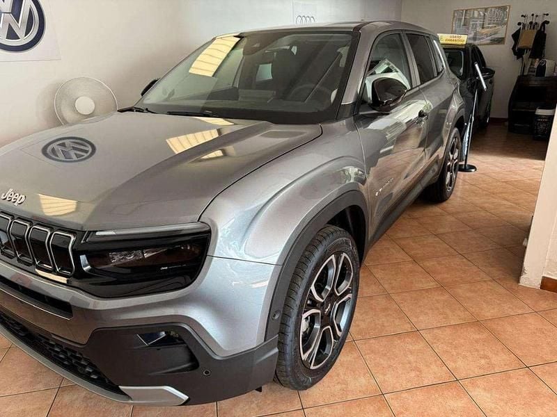 Nuova Jeep Avenger Summit 110 CV (80 kW) 2025 Grigio SUV