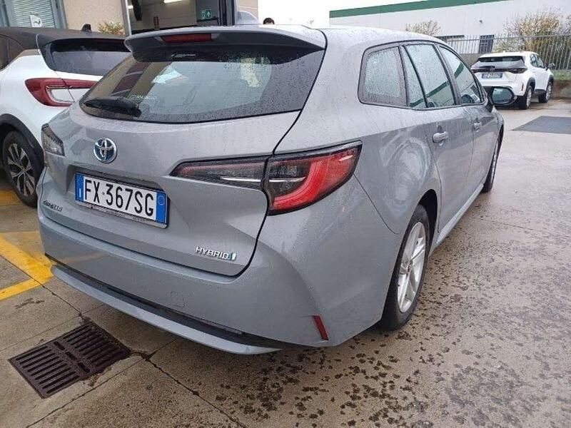 Usata Toyota Corolla 98 CV (72 kW) 2019 Grigio Station wagon