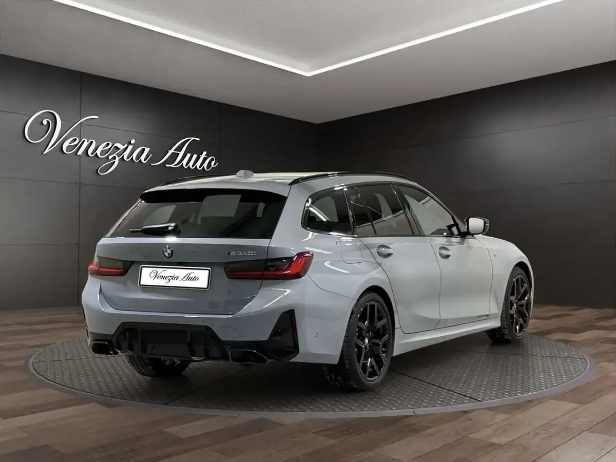 Usata BMW 340 374 CV (275 kW) 2025 Grigio Station wagon