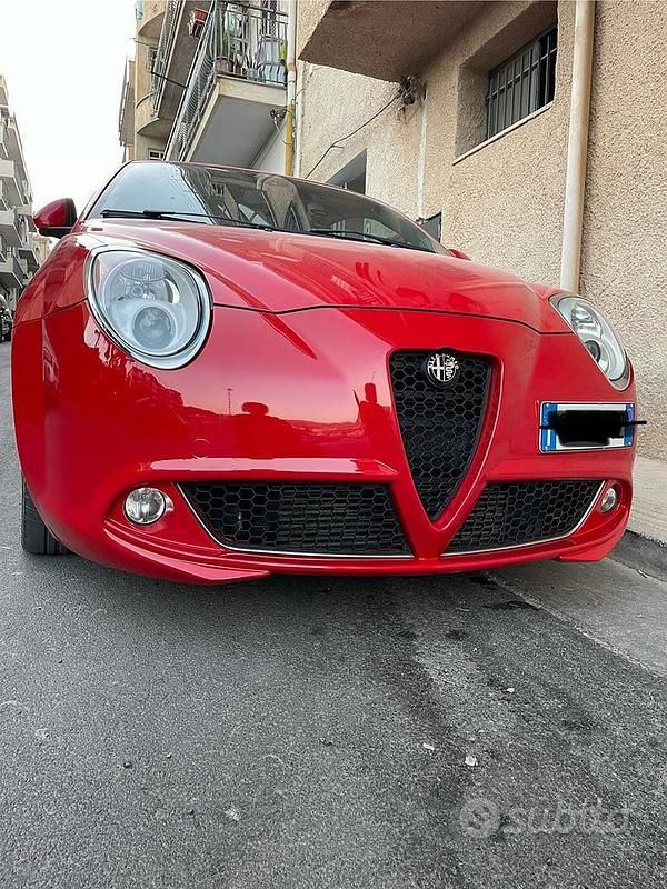Rosso Usata 2010 Alfa Romeo MiTo Due volumi | 5000 € (Buon prezzo) - Immagine 1/4