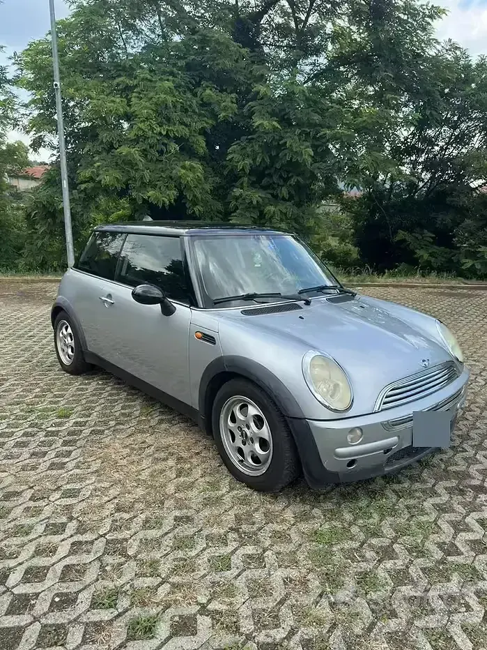 Usata Mini Cooper 116 CV (85 kW) 2002 Utilitaria