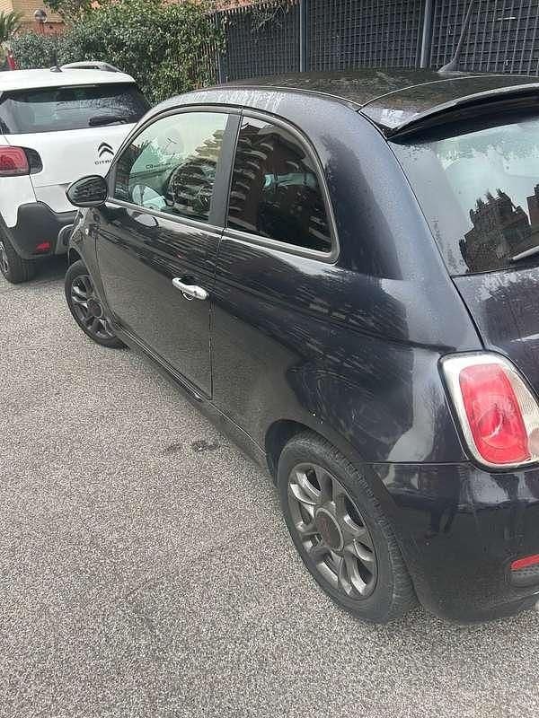 Usado Fiat 500 69 CV (50 kW) 2015 Negro Utilitario