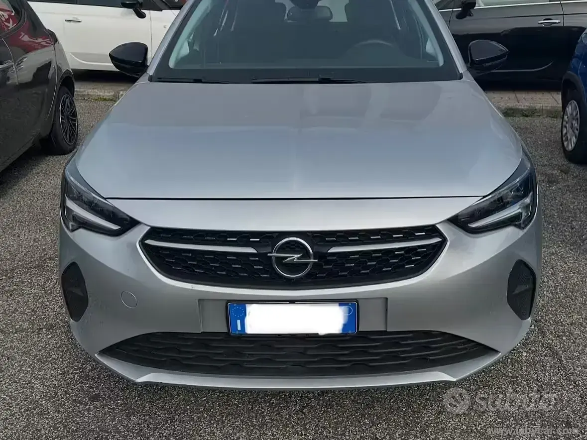 Usata Opel Corsa Elegance 75 CV (55 kW) 2023 Argento Utilitaria