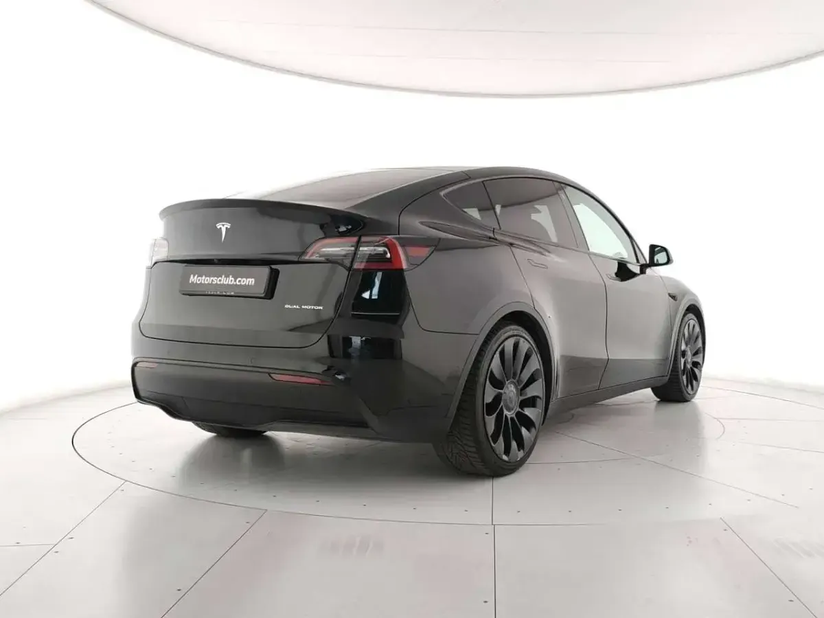 Usata Tesla Model Y Performance 155 kW (211 CV) 2022 Nero SUV