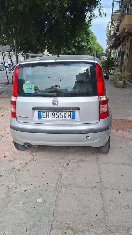 Usata Fiat Panda Dynamic 75 CV (55 kW) 2011 Grigio Utilitaria