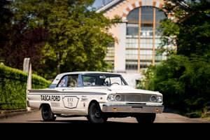 Bianco Usata 1963 Ford Fairlane Coupé | 53.564 € - Immagine 1/4