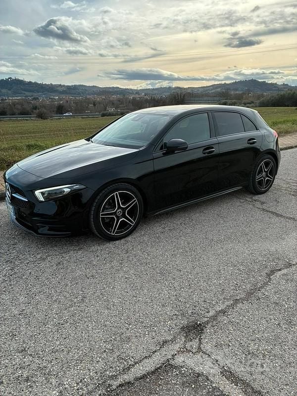 Usata Mercedes A200 150 CV (110 kW) 2021 Nero Berlina