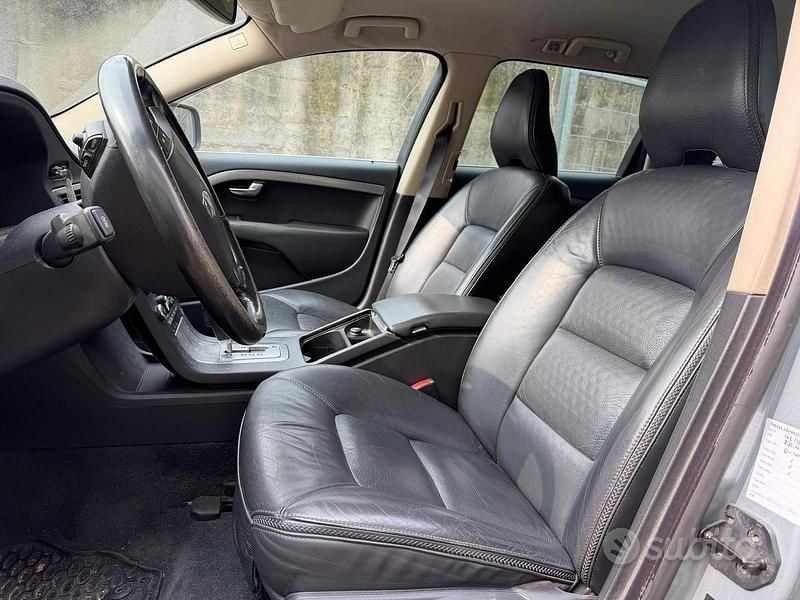 Usata Volvo XC70 2009 Grigio Station wagon