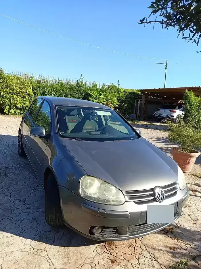 Usata VW Golf VII 105 CV (77 kW) 2013 Grigio Berlina