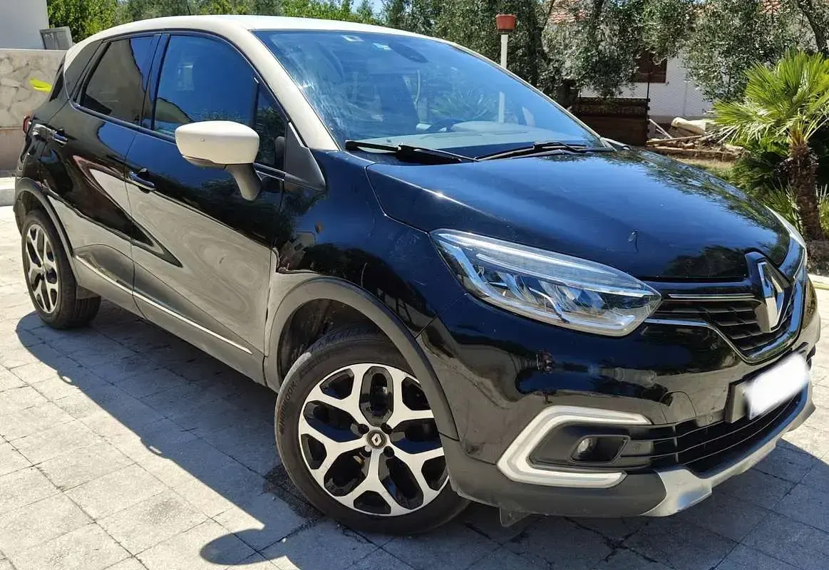 Usata Renault Captur Initiale Paris 110 CV (80 kW) 2017 SUV