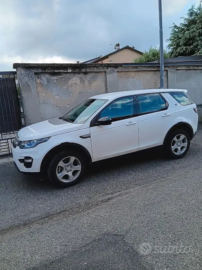 Usata Land Rover Discovery Sport Pure 150 CV (110 kW) 2019 Bianco SUV