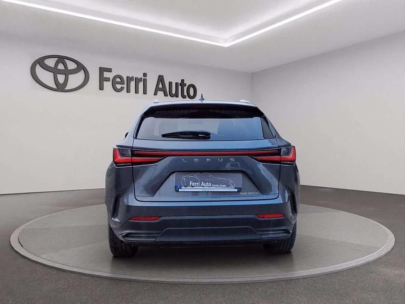 Usata Lexus NX350h 243 CV (178 kW) 2023 Dark grey SUV