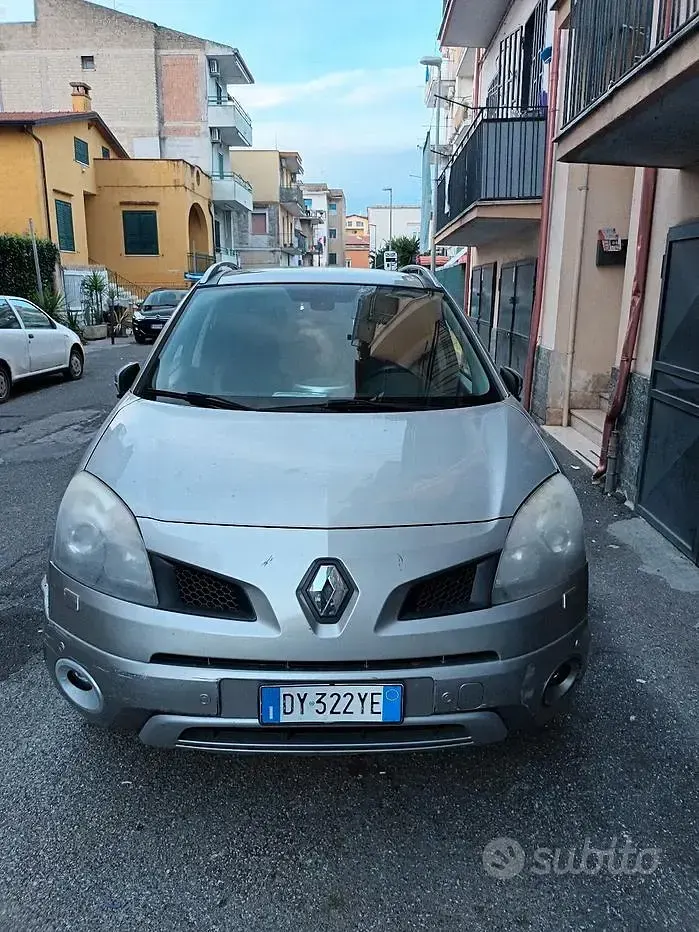 Usata Renault Koleos 175 CV (128 kW) 2009 SUV