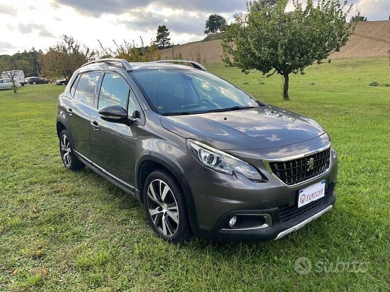 Grigio Usata 2019 Peugeot 2008 Allure SUV | 11.900 € (Super prezzo) - Immagine 1/4