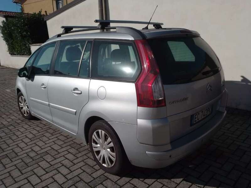 Usato 2010 Citroën Grand C4 Picasso 1.7 CNG_Hybrid 117 CV (4.000 €)