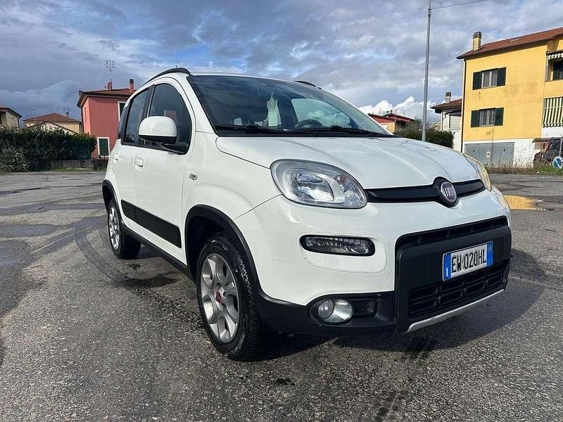 Usata Fiat Panda 4x4 75 CV (55 kW) 2014 Bianco Utilitaria