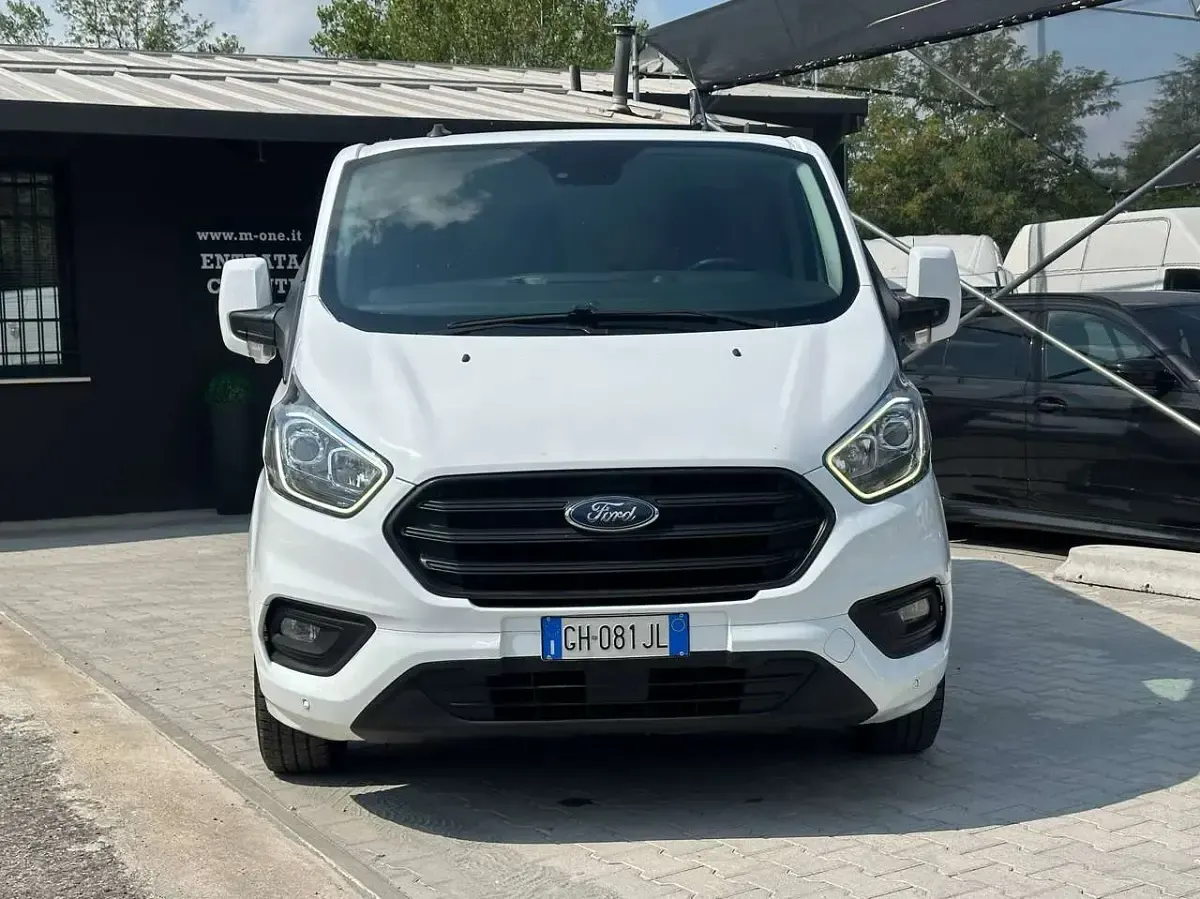 Usata Ford Transit Custom 131 CV (96 kW) 2021 Bianco Furgone