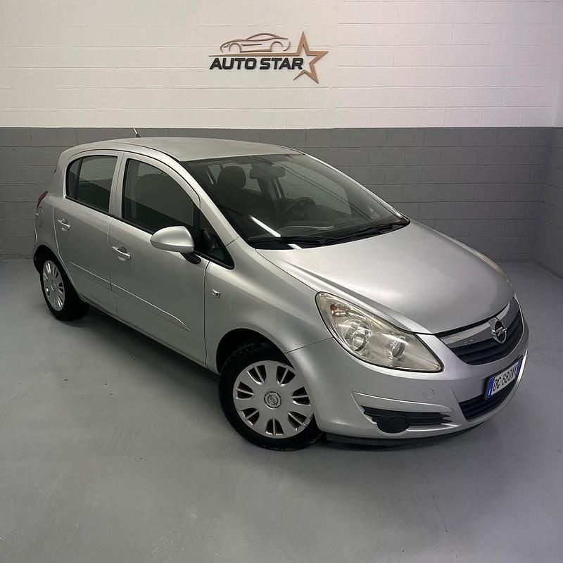 Usata Opel Corsa Cosmo 80 CV (58 kW) 2007 Other Utilitaria