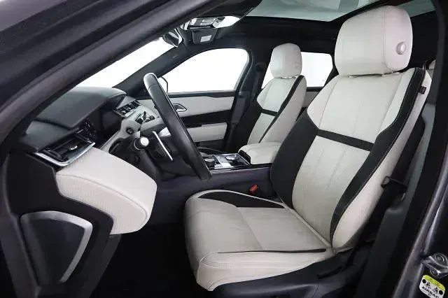 Usata Land Rover Range Rover Velar R-Dynamic 241 CV (177 kW) 2018 Carpathian grey SUV