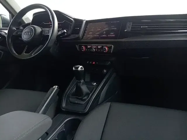 Usata Audi A1 Admired 95 CV (69 kW) 2022 Grigio zinco perla SUV