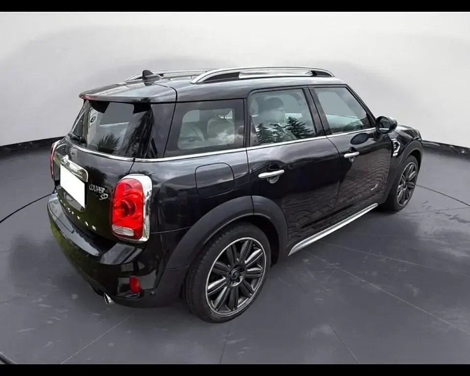 Usata Mini Cooper SD Countryman 190 CV (139 kW) 2018 Black sapphire metallizato SUV