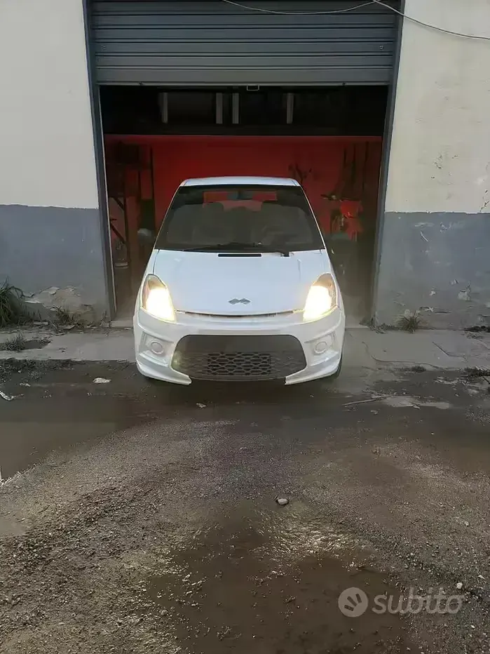 Usata Ligier IXO 5 CV (3 kW) 2012 Bianco Utilitaria