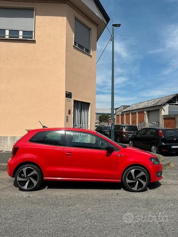 Usata VW Polo 105 CV (77 kW) 2010 Rosso Utilitaria