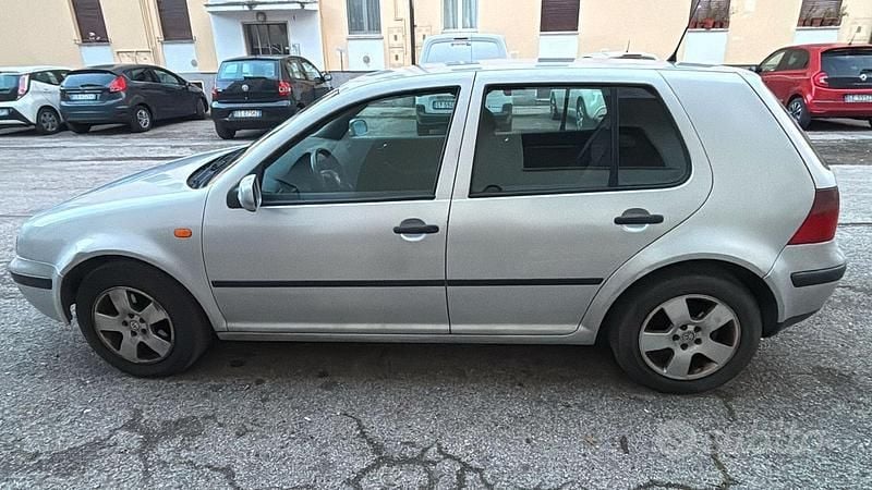 Usata VW Golf III 110 CV (80 kW) 1997 Grigio Berlina