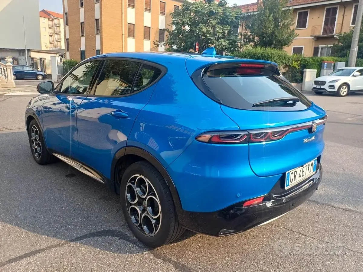 Usata Alfa Romeo Tonale Ti 131 CV (96 kW) 2023 Blu SUV