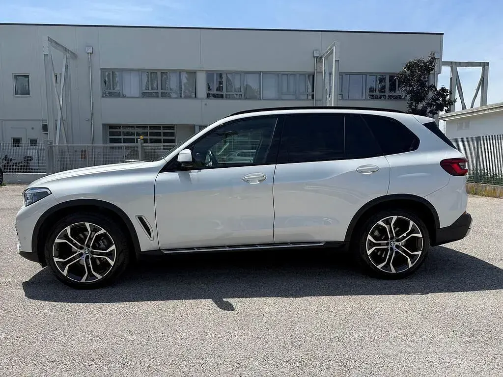 Usata BMW X5 M Sport 265 CV (194 kW) 2021 Bianco SUV