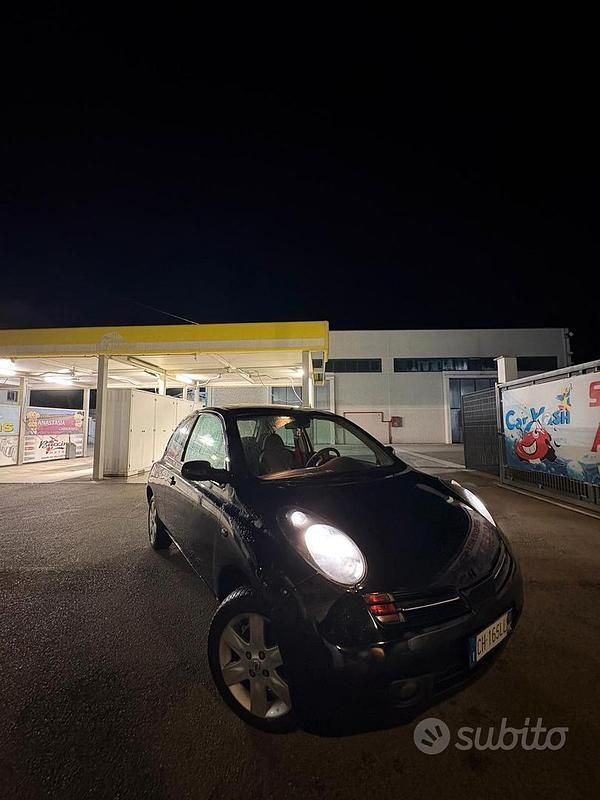Nero Usata 2003 Nissan Micra Tre volumi | 1500 € - Immagine 1/4
