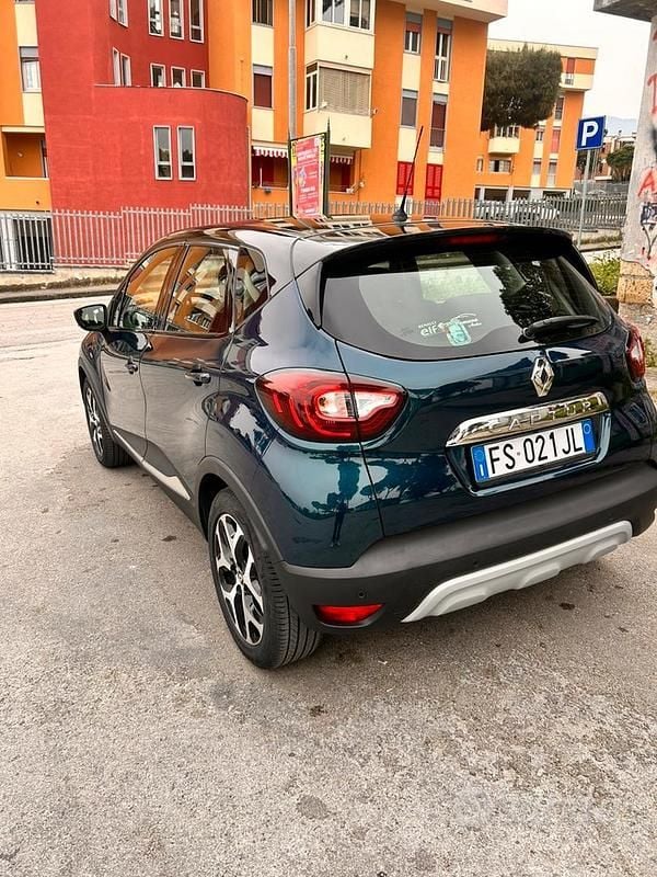 Usata Renault Captur 110 CV (80 kW) 2018 SUV