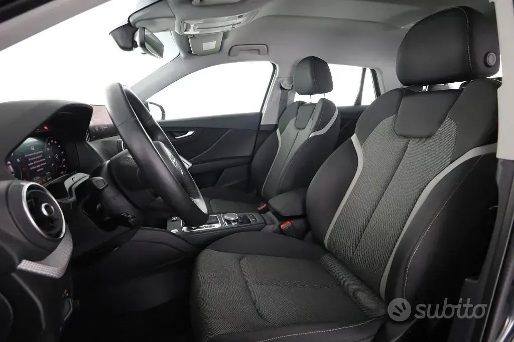 Usata Audi Q2 Advanced 150 CV (110 kW) 2023 Grigio SUV